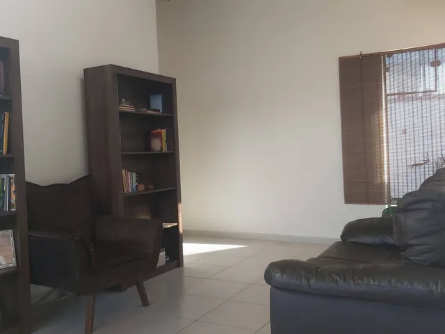 Casa com 1078m² 3 quartos e 5 banheiros, à venda, no bairro Abaete em Taubaté
