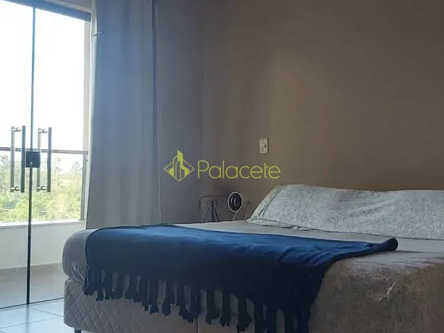 Casa com 1078m² 3 quartos e 5 banheiros, à venda, no bairro Abaete em Taubaté