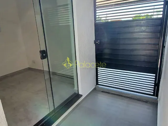 Casa com 1078m² 3 quartos e 5 banheiros, à venda, no bairro Abaete em Taubaté