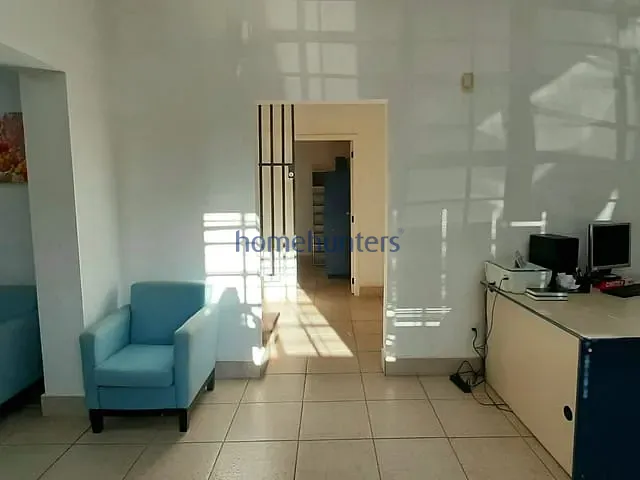 Casa com 181m² 5 quartos e 3 banheiros, à venda, no bairro Vila Itapura em Campinas