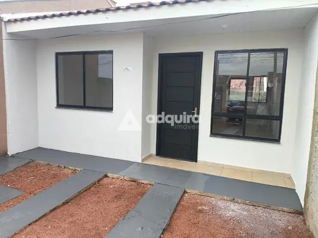 Casa 2 quartos e 1 banheiro, à venda, no bairro Cará-Cará em Ponta Grossa