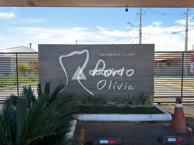Casa com 59m² 2 quartos e 1 banheiro, à venda ou para alugar, no bairro Cará-cará em Ponta Grossa