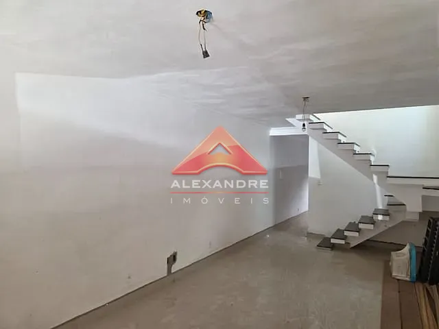 Casa com 125m² 3 quartos e 3 banheiros, à venda, no bairro Loteamento Residencial Vista Linda em São José dos Campos
