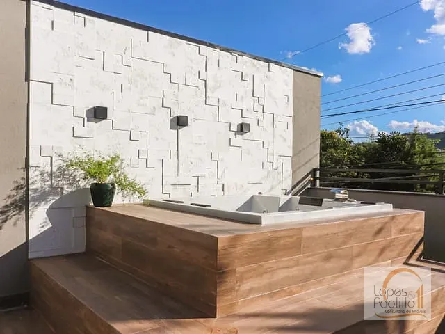 Casa com 360m² 4 quartos e 4 banheiros, à venda, no bairro Parque Arco Iris em Atibaia
