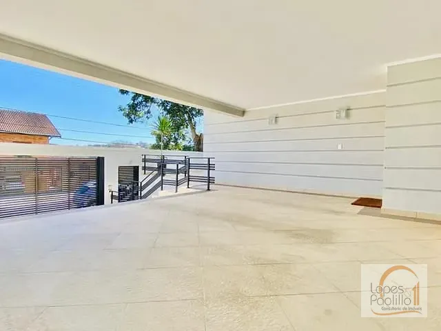 Casa com 360m² 3 quartos e 4 banheiros, à venda, no bairro Parque Arco Iris em Atibaia