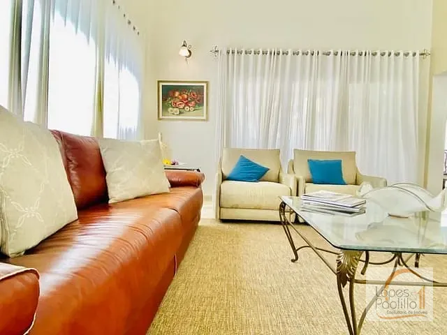 Casa com 360m² 3 quartos e 4 banheiros, à venda, no bairro Parque Arco Iris em Atibaia