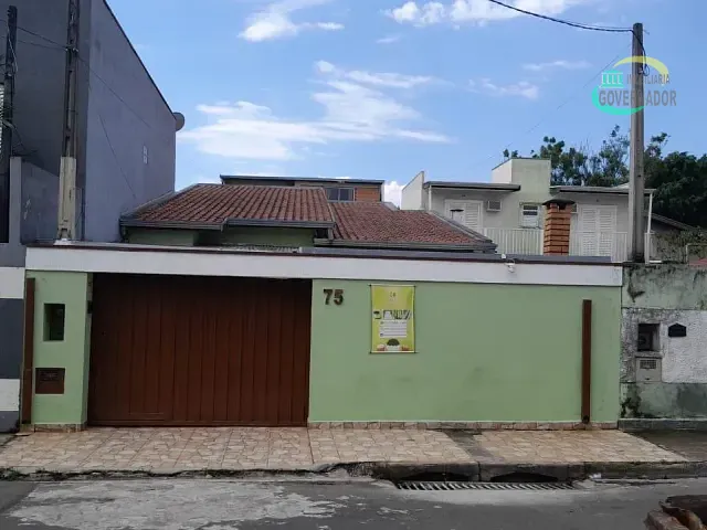 Casa com 170m² 2 quartos e 1 banheiro, à venda, no bairro Rosália em Campinas