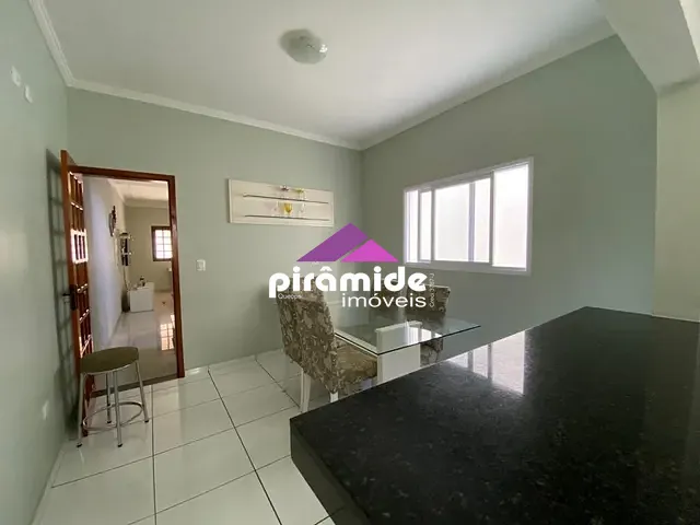 Casa com 150m², à venda, no bairro Jardim das Indústrias em São José dos Campos