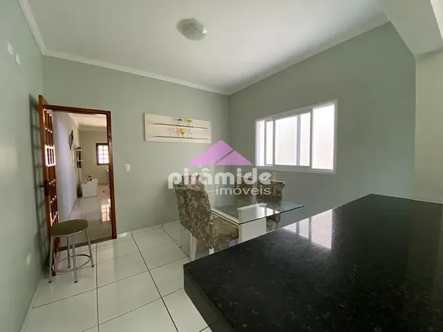 Casa com 150m², à venda, no bairro Jardim das Indústrias em São José dos Campos