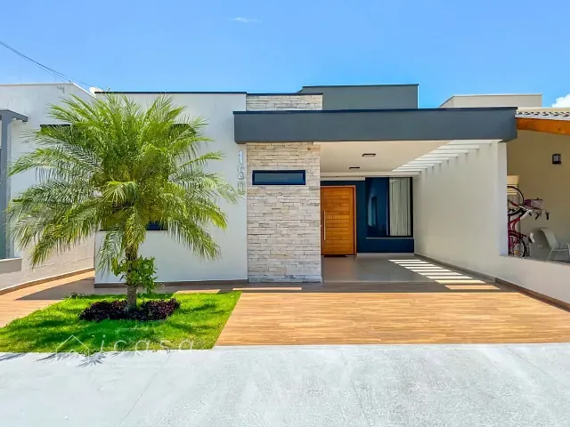 Casa com 300m² 3 quartos e 3 banheiros, à venda, no bairro Centro em Taubaté