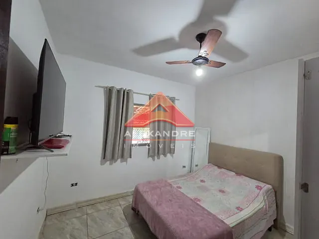 Casa com 150m² 3 quartos e 2 banheiros, à venda, no bairro Vila Tatetuba em São José dos Campos