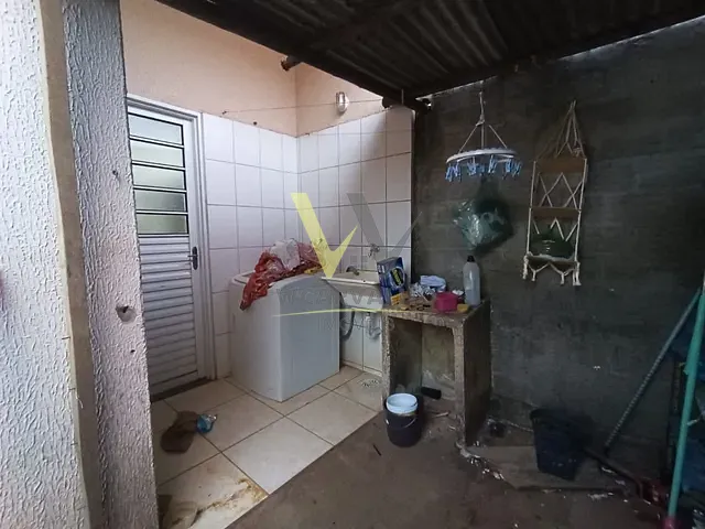 Casa com 200m² 2 quartos e 1 banheiro, à venda, no bairro Residencial do Cerrado em Anápolis