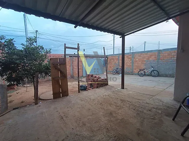 Casa com 200m² 2 quartos e 1 banheiro, à venda, no bairro Residencial do Cerrado em Anápolis