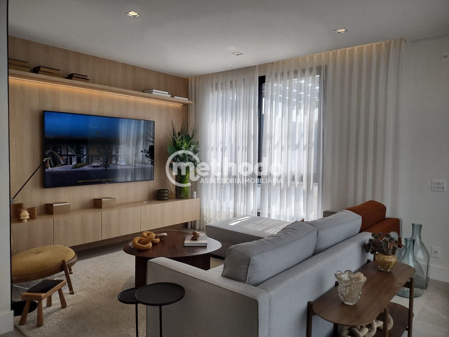 Casa, 3 quartos, 208 m² - Foto 1