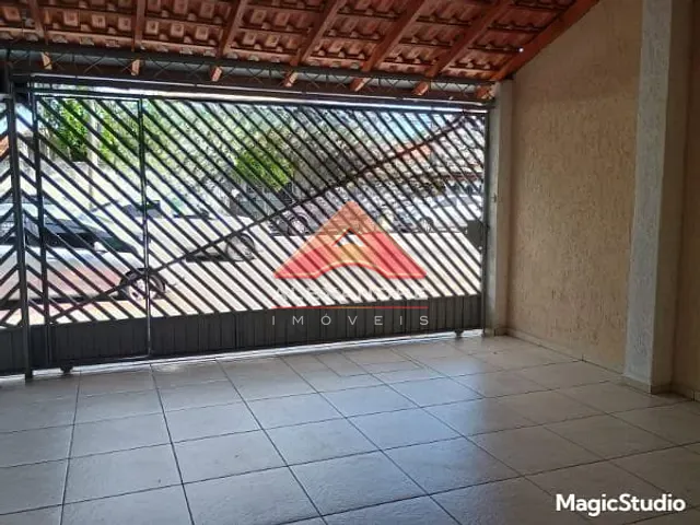 Casa com 300m² 3 quartos e 1 banheiro, à venda, no bairro Vila Industrial em São José dos Campos