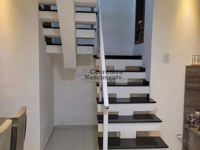 Casa com 410m² 3 quartos e 4 banheiros, à venda, no bairro Jardim Elza Maria em Jacareí