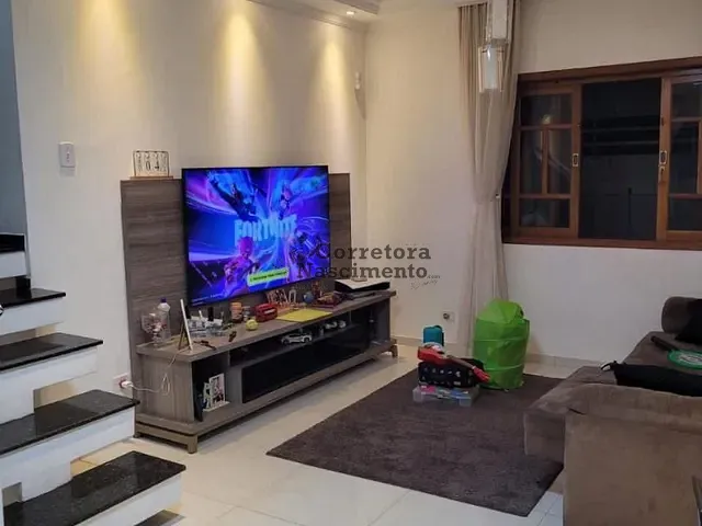 Casa com 410m² 3 quartos e 4 banheiros, à venda, no bairro Jardim Elza Maria em Jacareí