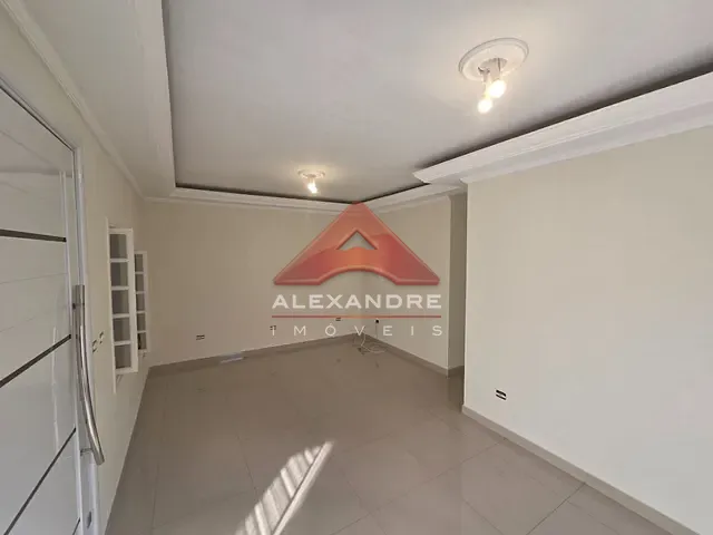 Casa com 250m² 4 quartos e 3 banheiros, à venda, no bairro Jardim Ismênia em São José dos Campos