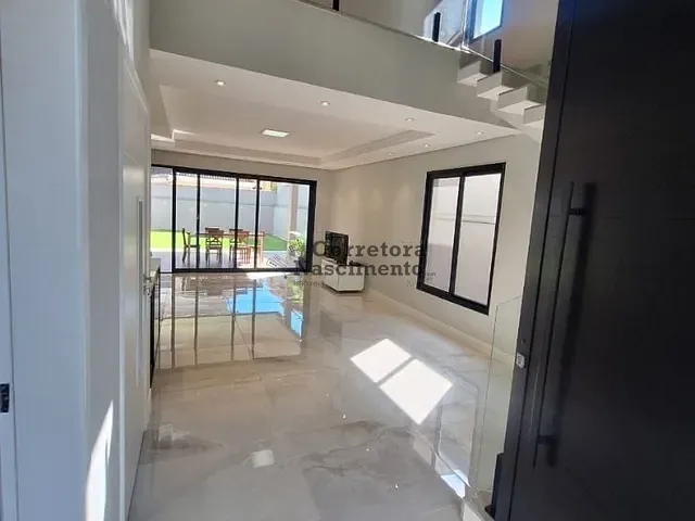 Casa com 420m² 4 quartos e 6 banheiros, à venda, no bairro Jardim Altos de Santana II em Jacareí