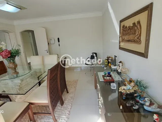 Casa com 1260m² 4 quartos e 7 banheiros, à venda ou para alugar, no bairro Chácara Primavera em Campinas
