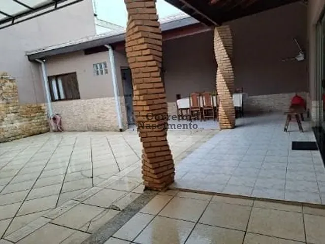 Casa com 250m², à venda, no bairro Residencial Sao Paulo em Jacareí