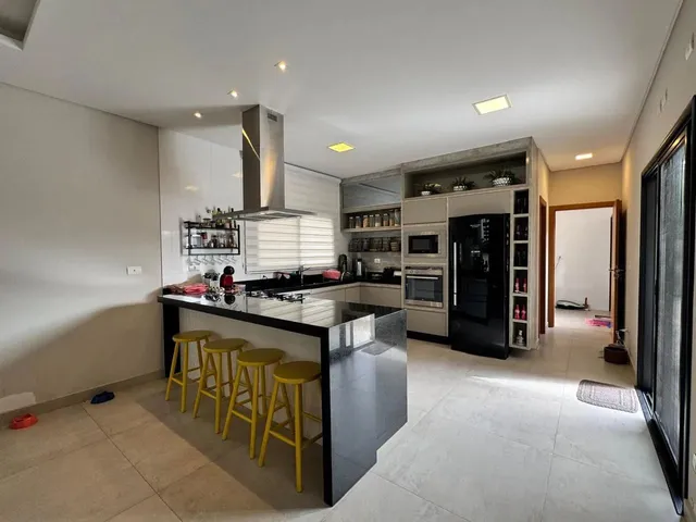 Casa com 451m² 4 quartos e 6 banheiros, à venda, no bairro Condomínio Residencial Monaco em São José Dos Campos