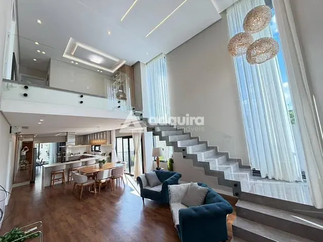 Casa 4 quartos e 5 banheiros, à venda, no bairro Orfãs em Ponta Grossa