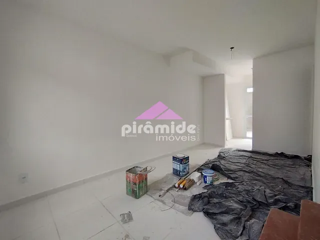 Casa com 164m² 2 quartos e 1 banheiro, à venda, no bairro Jardim Colônia em Jacareí