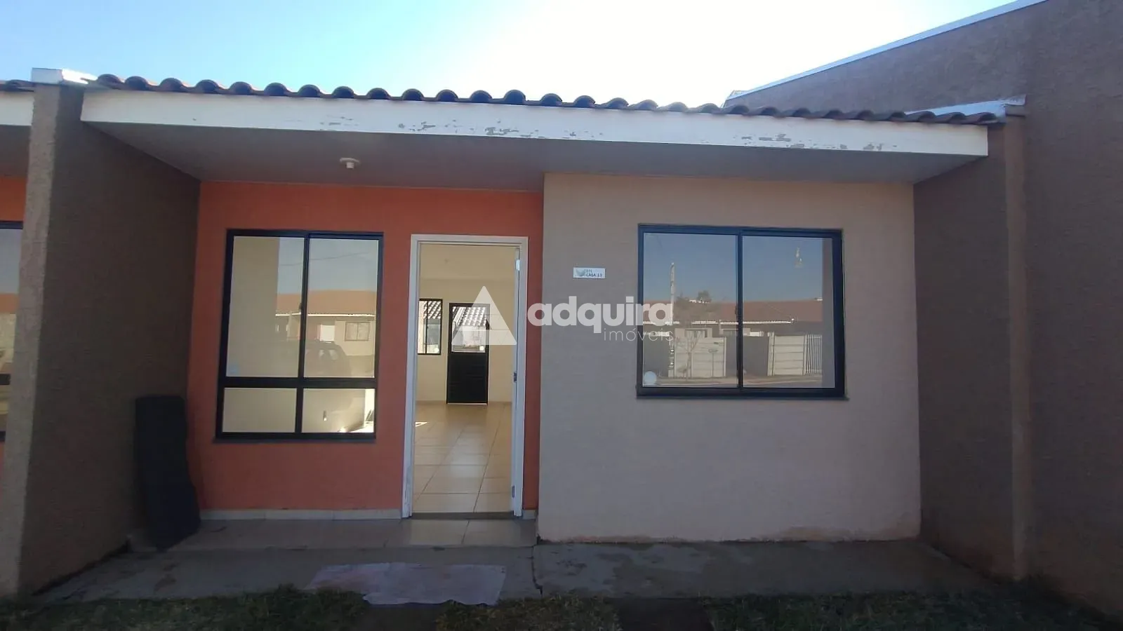 Casa, 2 quartos, 47 m² - Foto 1