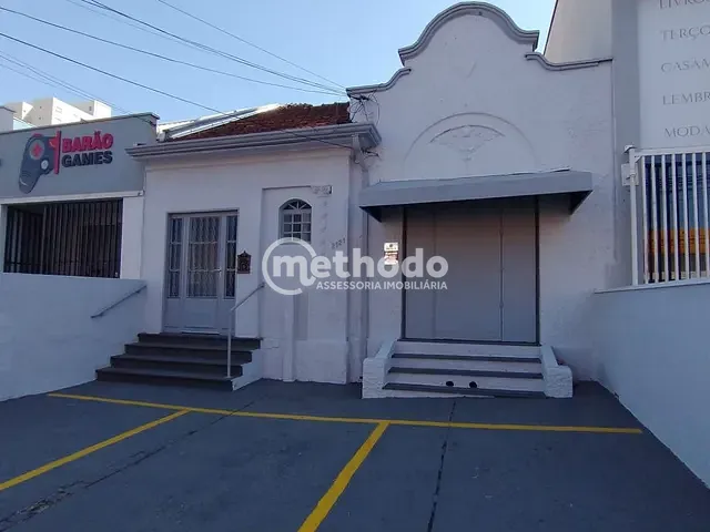 Casa com 217m², para alugar, no bairro Vila Itapura em Campinas