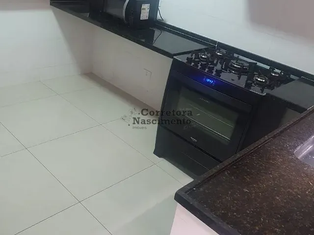 Casa com 250m² 4 quartos e 3 banheiros, à venda, no bairro Loteamento Villa Branca em Jacareí