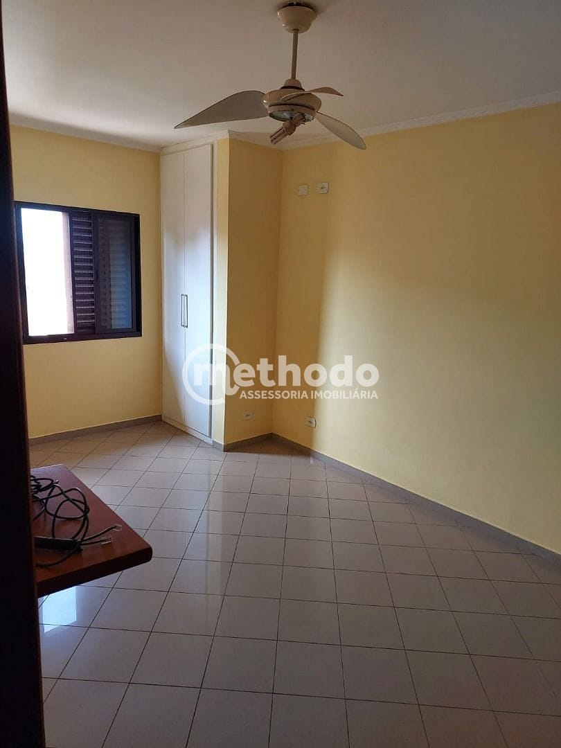 Casa, 3 quartos, 275 m² - Foto 13