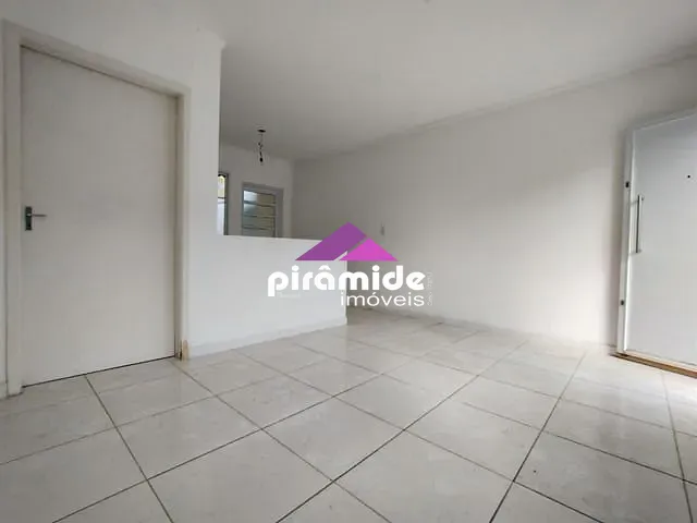 Casa com 164m² 1 quarto e 1 banheiro, à venda, no bairro Jardim Colônia em Jacareí