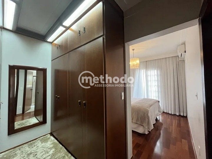 Casa, 4 quartos, 300 m² - Foto 21