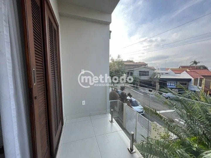 Casa, 4 quartos, 300 m² - Foto 19