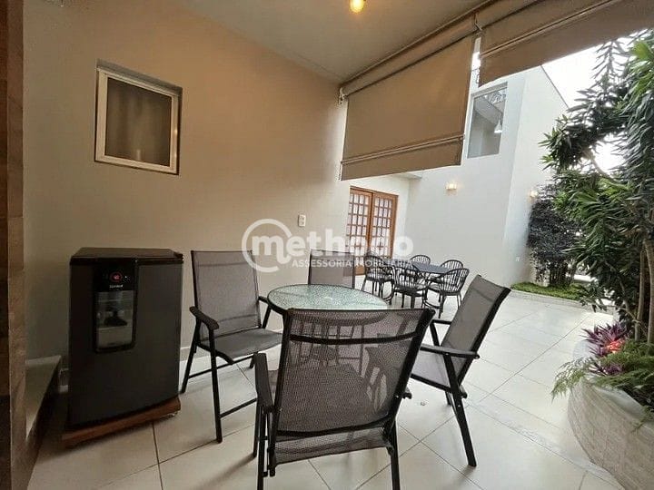 Casa, 4 quartos, 300 m² - Foto 54
