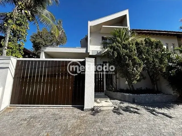 Casa com 300m² 4 quartos e 5 banheiros, à venda, no bairro Parque Nova Campinas em Campinas