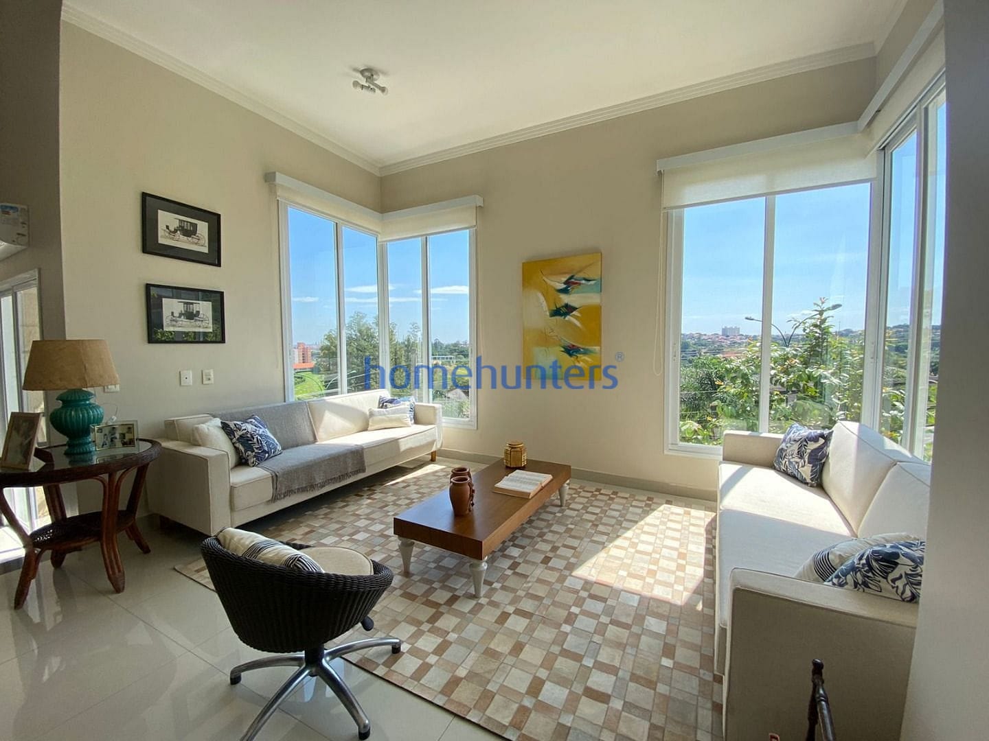 Casa à venda e aluguel com 4 quartos, 360m² - Foto 3