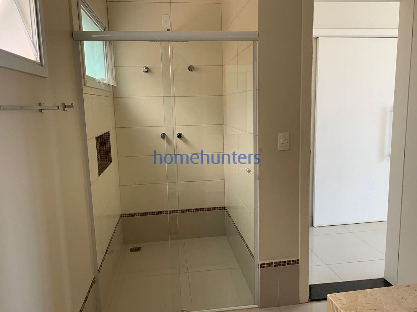 Casa à venda e aluguel com 4 quartos, 360m² - Foto 12