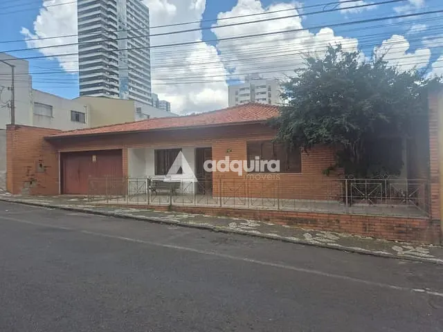 Casa com 286m² 3 quartos e 3 banheiros, à venda, no bairro Centro em Ponta Grossa