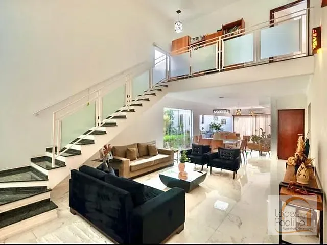 Casa com 360m² 2 quartos e 2 banheiros, à venda, no bairro Residencial Quadra dos Principes em Atibaia