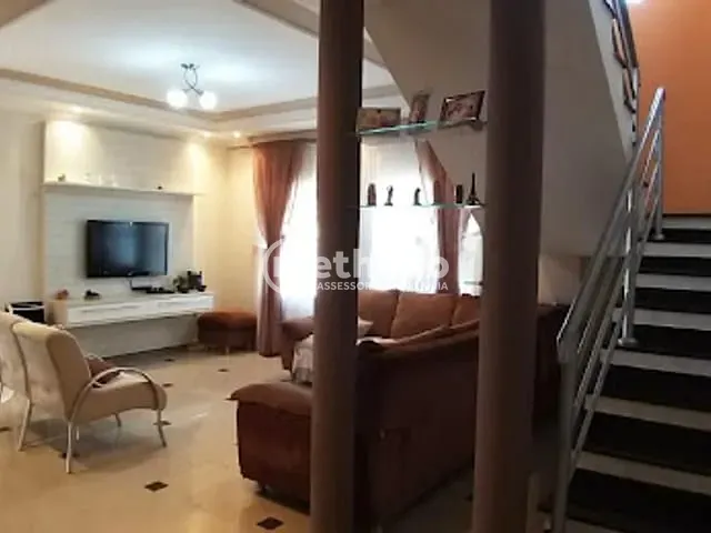 Casa com 331m² 3 quartos e 4 banheiros, à venda, no bairro Jardim Eulina em Campinas
