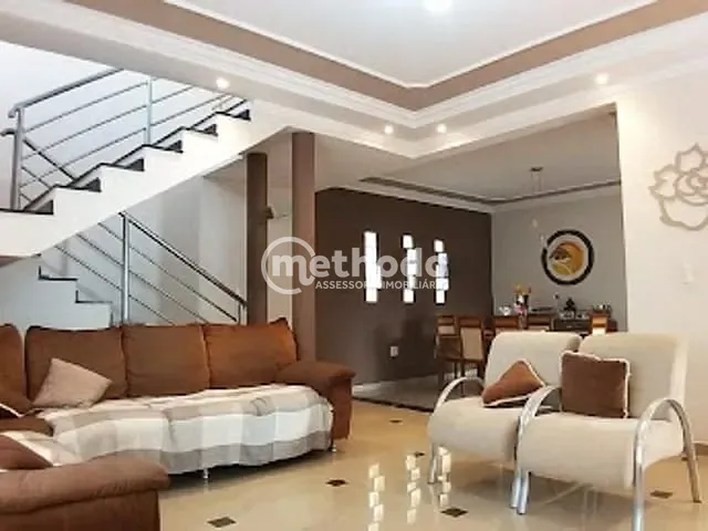 Casa com 331m² 3 quartos e 4 banheiros, à venda, no bairro Jardim Eulina em Campinas