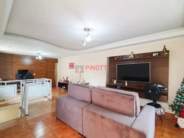 Casa 3 quartos e 3 banheiros, à venda, no bairro Baeta Neves em São Bernardo do Campo