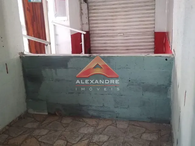 Casa com 212m² 1 quarto e 2 banheiros, à venda ou para alugar, no bairro Jardim Ismênia em São José dos Campos