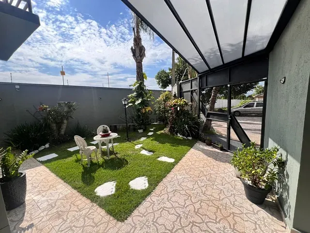 Casa com 263m² 4 quartos e 3 banheiros, à venda, no bairro Residencial Santa Paula em Jacareí