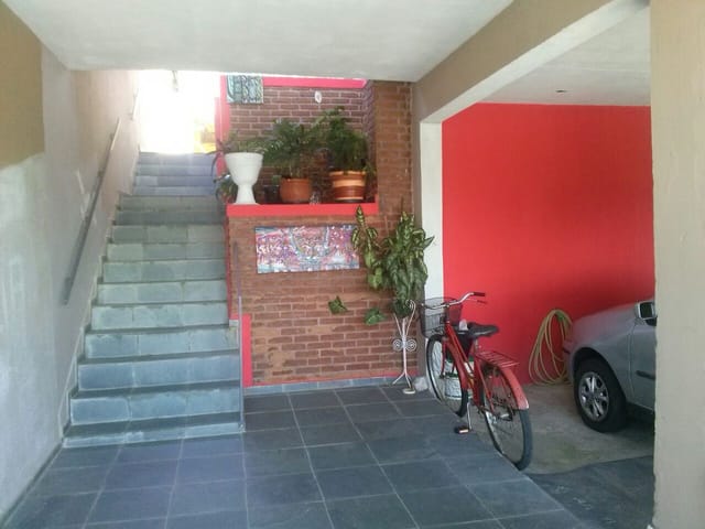 Casa com 530m² 3 quartos e 2 banheiros, à venda, no bairro Vila São Benedito em Pindamonhangaba