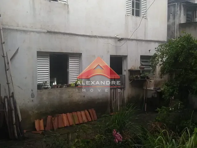 Casa com 250m² 2 quartos e 2 banheiros, à venda, no bairro Jardim Satélite em São José dos Campos