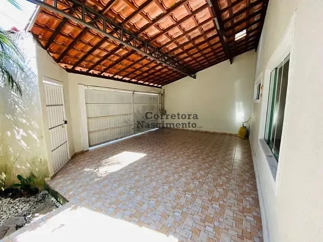 Casa com 250m² 5 quartos e 4 banheiros, para alugar, no bairro Jardim Terras de Sao Joao em Jacareí