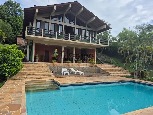 Casa com 2500m² 3 quartos e 3 banheiros, à venda, no bairro Condomínio Lagoinha em Jacareí